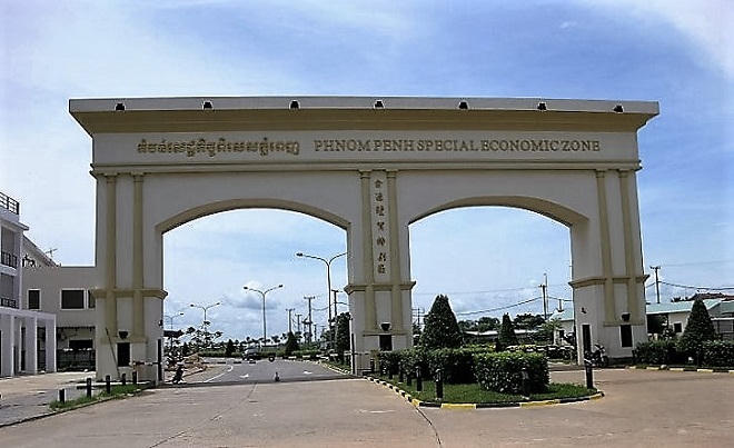 Từ đứa trẻ bần cùng thời Khmer Đỏ thành nữ tỷ phú khách sạn