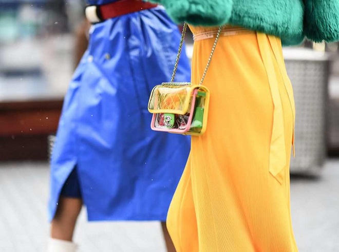 Túi xách trong suốt lên ngôi tại tuần lễ thời trang thu đông 2018