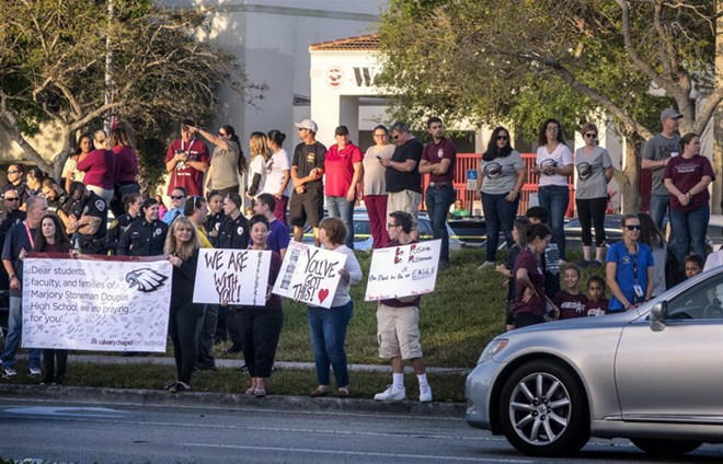 Vì sao NRA bảo vệ 'văn hóa súng đạn'?