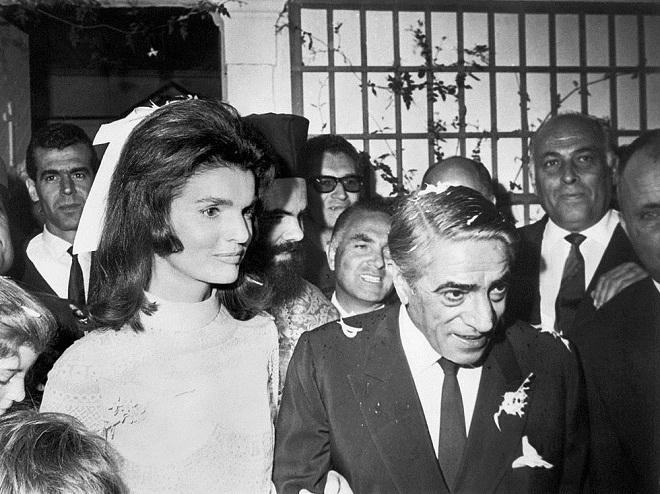 Hé lộ mối tình rắc rối của chị em nhà Jackie Kennedy với tỷ phú Onassis