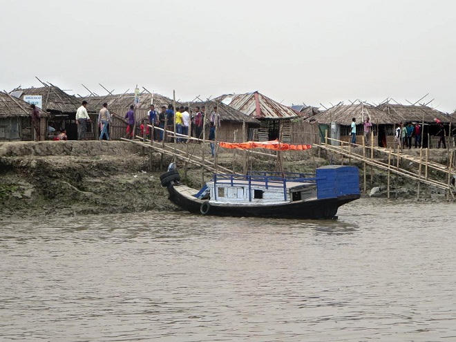 Góc khuất cuộc đời ở 'Đảo lầu xanh' tại Bangladesh