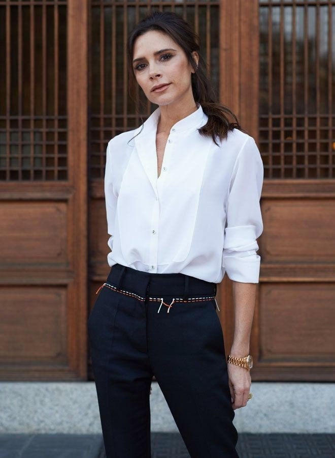 Mặc đẹp, mạnh mẽ và hiện đại như Victoria Beckham trong ngày 8/3