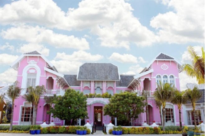 Tân Hoa hậu hoàn vũ H’Hen Niê trải nghiệm ẩm thực ấn tượng tại Khu nghỉ dưỡng mới đẳng cấp nhất thế giới