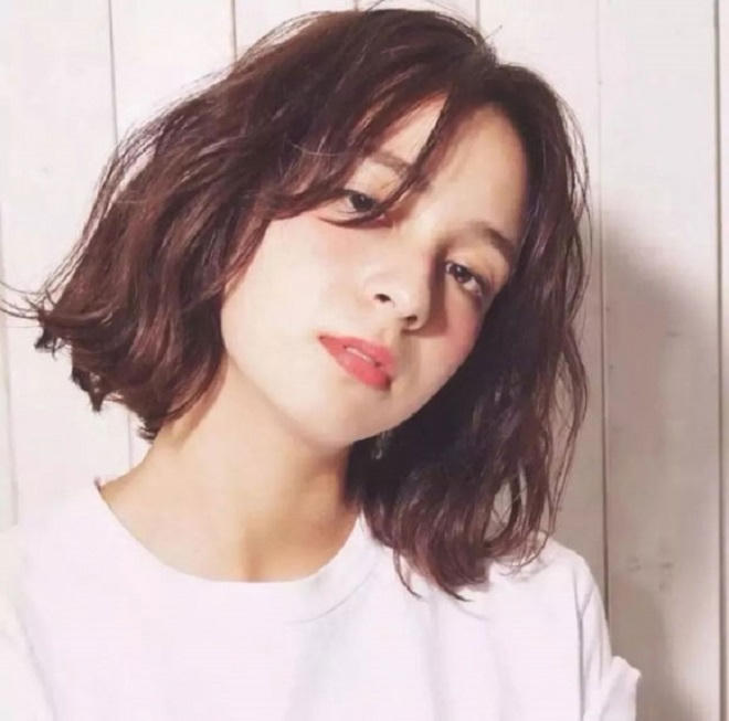 Khó rời mắt với những kiểu tóc ngắn xinh nhất hè này