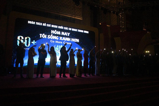 Hội Báo toàn quốc 2018: 18 người làm báo trẻ được tuyên dương