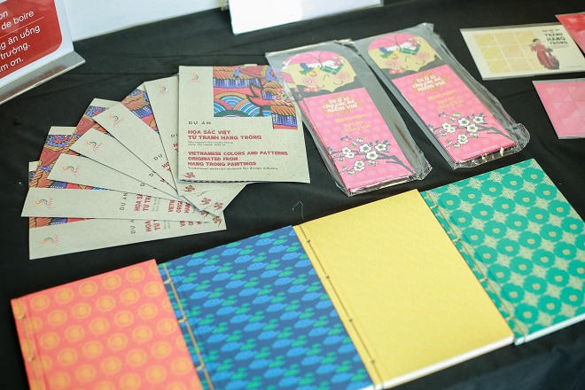 'Cởi trói' cho tranh Hàng Trống 