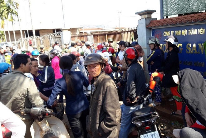 “Ôm” cục nợ 40 tỷ đồng, chủ doanh nghiệp bất ngờ làm đơn “đi chữa bệnh”