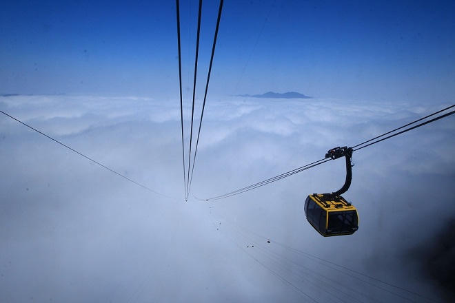 Tin được không, vé cáp treo Fansipan giảm còn 200.000 đồng?