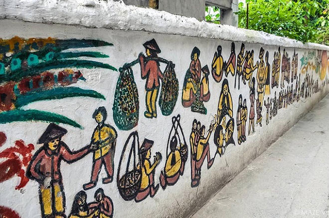 Những phố bích hoạ hút khách giữa lòng thủ đô