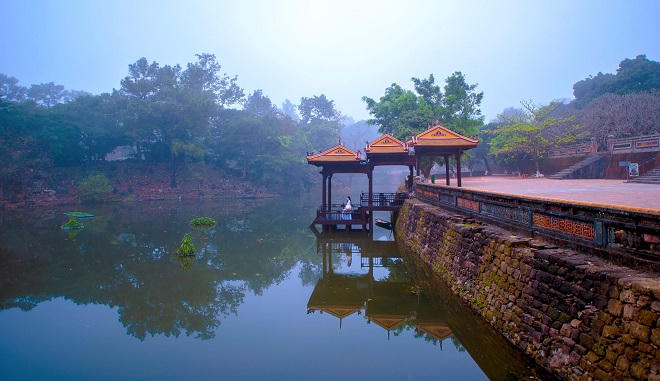 Chiêm ngưỡng nét cổ kính của lăng Tự Đức