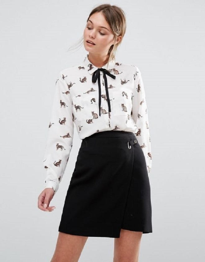 Cách phối áo sơ mi trẻ trung ngày hè cho nàng công sở