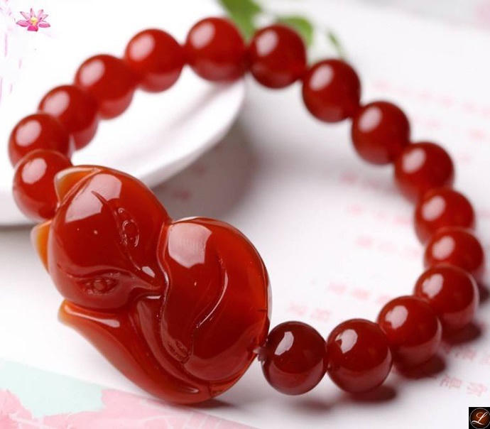 Trang sức đá quý có “quyền năng” như người ta tưởng?