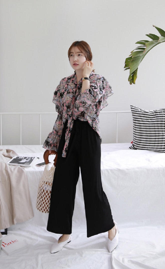 Những mẫu trang phục giúp nàng thoải mái khi xuống phố