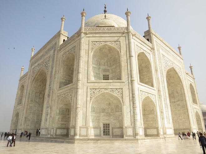 Cẩm thạch trắng tạo nên kiệt tác lăng mộ Taj Mahal