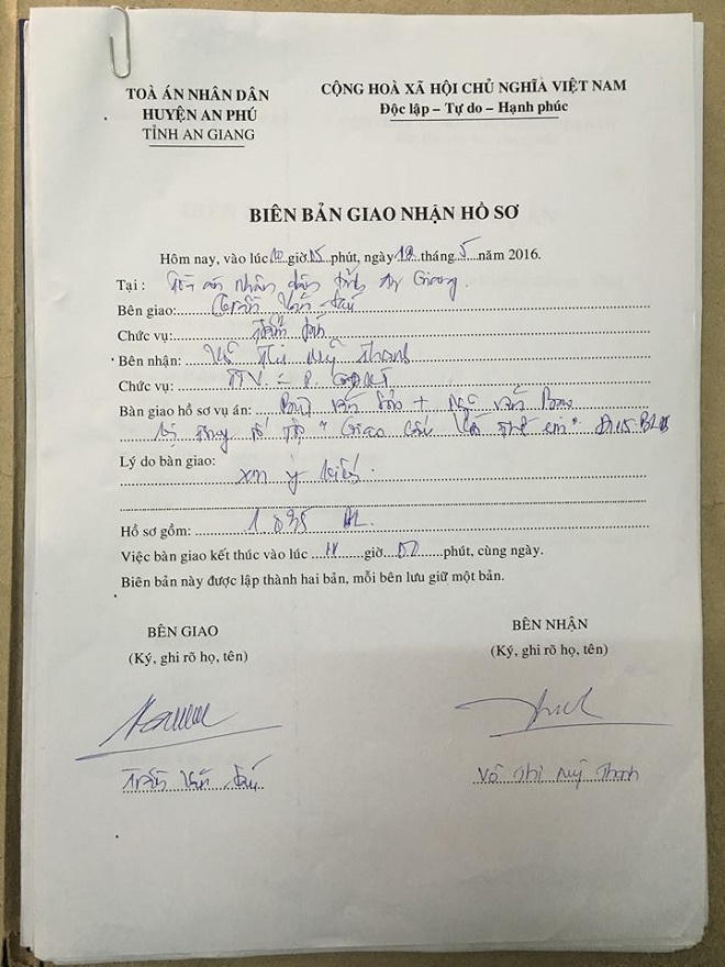 Bé gái bán vé số tố cáo Út Lượm giao cấu dẫn đến mang thai, vụ “án tình” sáu năm chưa hồi kết 