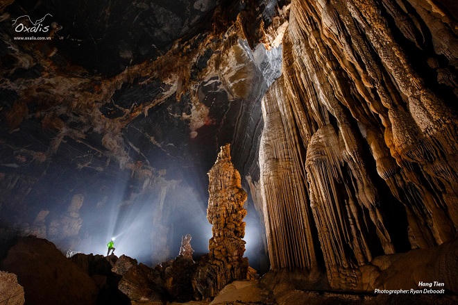 Chìm đắm trong 'vương quốc' hang động của thế giới