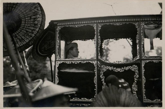 Hồi ức vua Bảo Đại: Nỗi niềm chua chát, hoàng đế “diễn viên sân khấu”