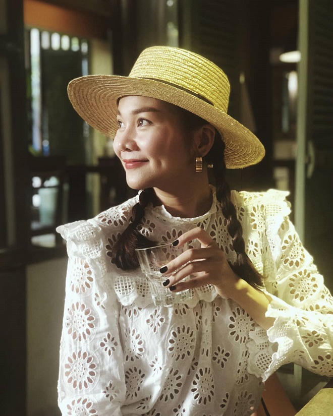 Những kiểu mũ cói nào được sao Việt yêu thích nhất Hè 2018?