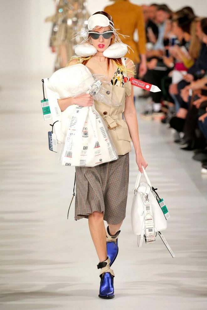 Những thiết kế thời trang khiến số đông cứ ngỡ như một trò đùa