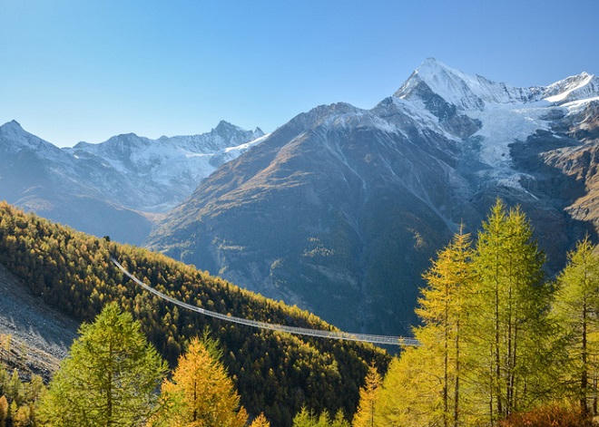 10 cây cầu treo khách vừa ngắm cảnh vừa run chân