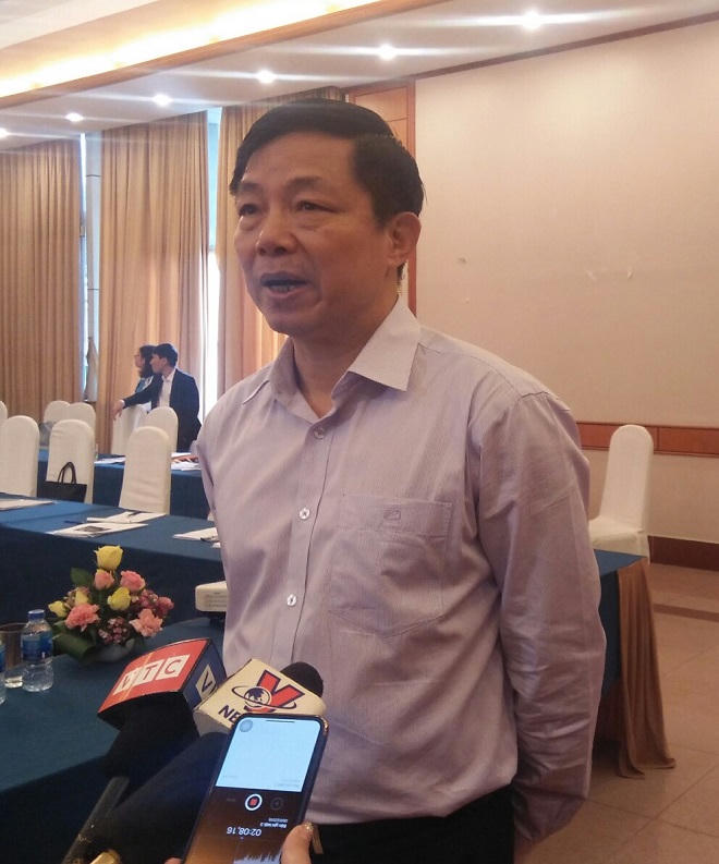 Khuyến cáo gây bão: "Nên phi hình sự hóa hoạt động mại dâm”