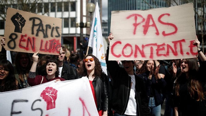 Phong trào đòi 'Ai cũng có quyền được vào đại học'