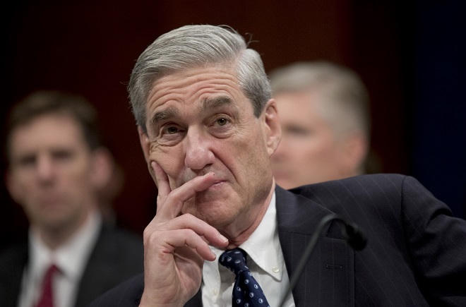 Rắc rối pháp lý bủa vây Tổng thống Mỹ