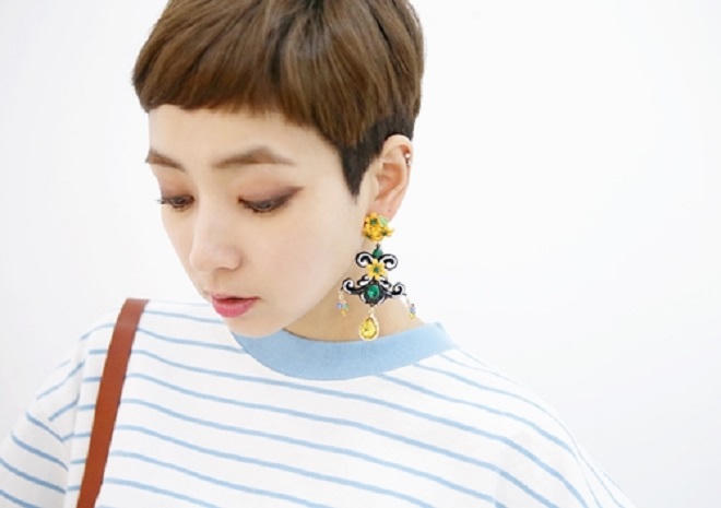 Nguyên tắc phối đồ thông minh cho người tóc ngắn