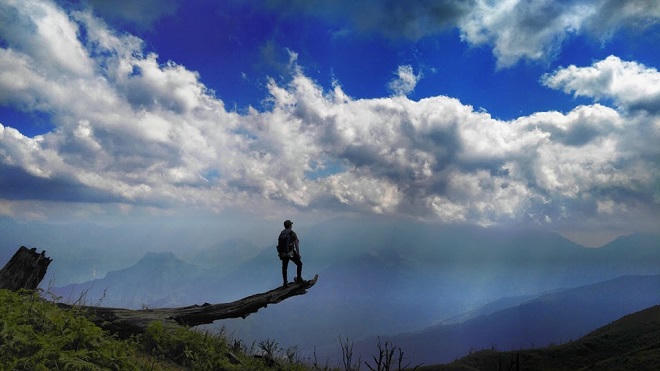 Những cung đường trekking đẹp nhưng nguy hiểm tại Việt Nam