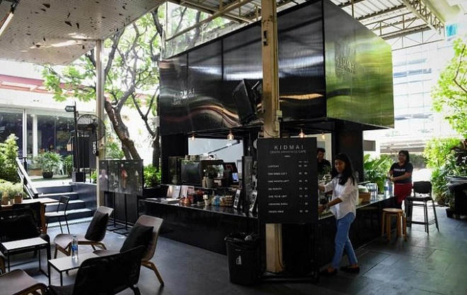 Nơi khách được dự đám tang của chính mình ở Thái Lan