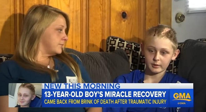 Bệnh nhân nhí “chết não” bất ngờ tỉnh lại trước giờ hiến tạng