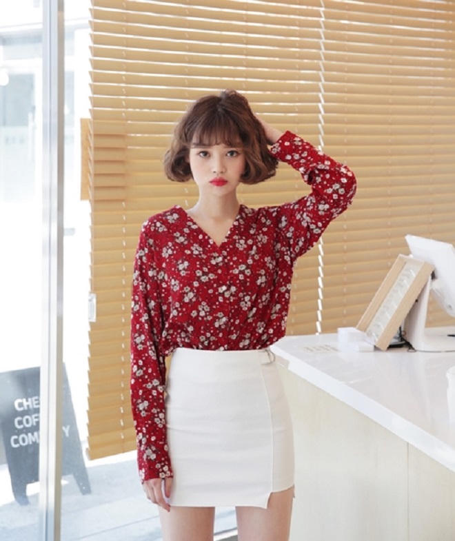 Không thể bỏ qua những kiểu áo sơ mi cách điệu vô cùng hot trong mùa hè này