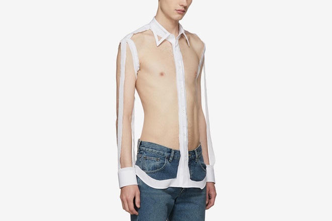 Chiếc áo trong suốt hở bạo có giá hơn 20 triệu đồng