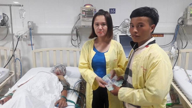 Người phụ nữ dành cả tuổi thanh xuân để góp nhặt yêu thương