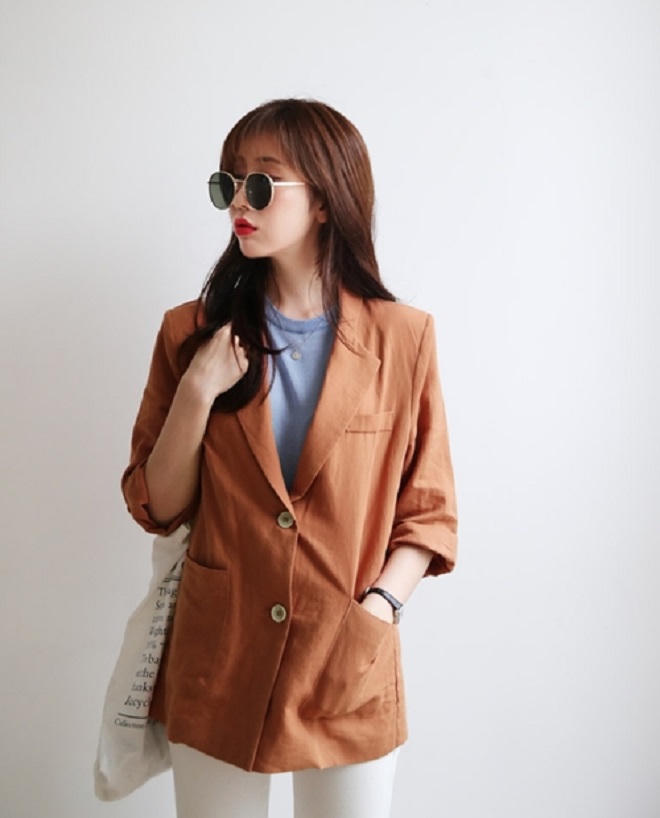 Áo khoác blazer đang khiến hội chị em "say như điếu đổ" vì mặc cực đẹp mà lại không nóng
