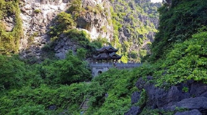 3 hồ nước đẹp như tiên cảnh được ví là “Tuyệt tình cốc” ở Việt Nam