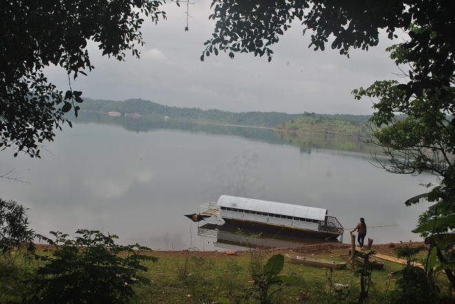 Những chuyện tình đẹp của ông già Biển Hồ