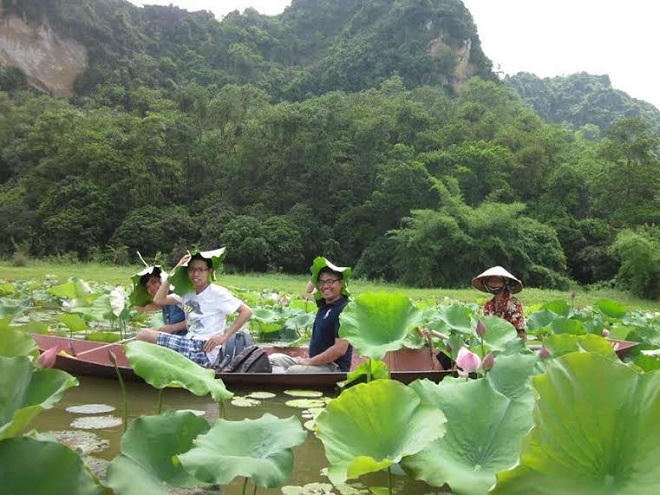 5 điểm mát xanh 'trốn nóng' gần Hà Nội 