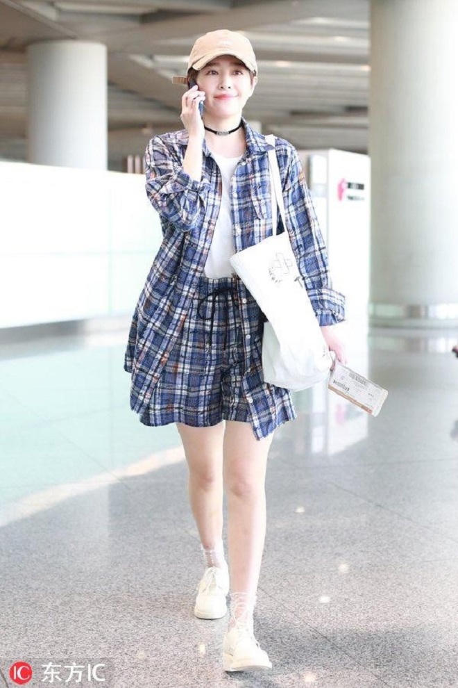 Cách phối đồ cá tính với sơ mi kẻ ô