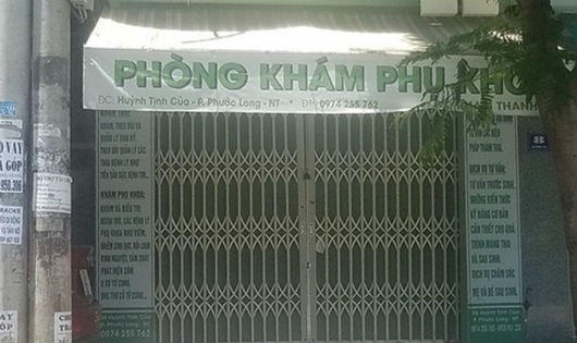 Trưởng khoa 'biến mất' sau khi 'ôm' tiền của nhiều sản phụ