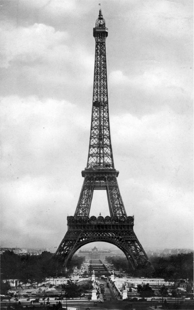 “Siêu lừa” người Mỹ 2 lần rao bán tháp Eiffel  