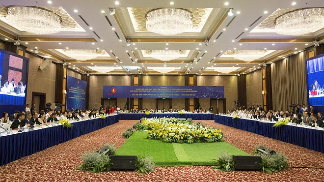 Vingroup công bố định hướng trở thành tập đoàn công nghệ