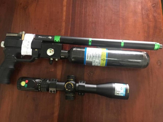 Cướp cò súng khiến bạn đi săn mất mạng