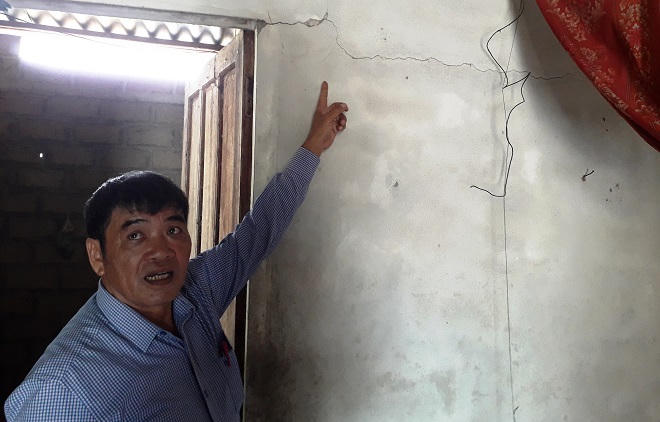 Héo hon vì 'siêu mỏ đá' nổ mìn kiểu 'công nghệ hiện đại' 