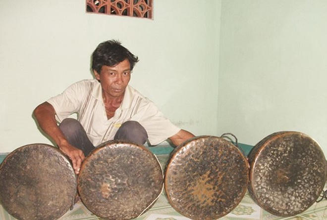 “Bó tay” với chàng rể chấp nhận bội ước vì trót… “ưng” cô khác