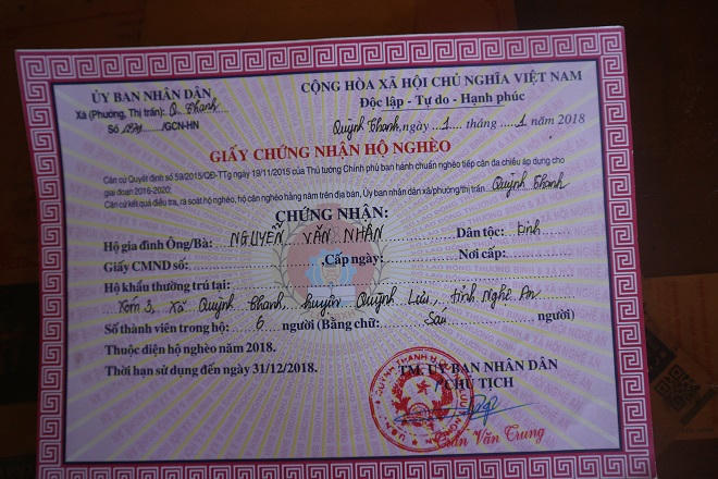 Người phụ nữ khốn khổ với khối u khổng lồ trên mặt