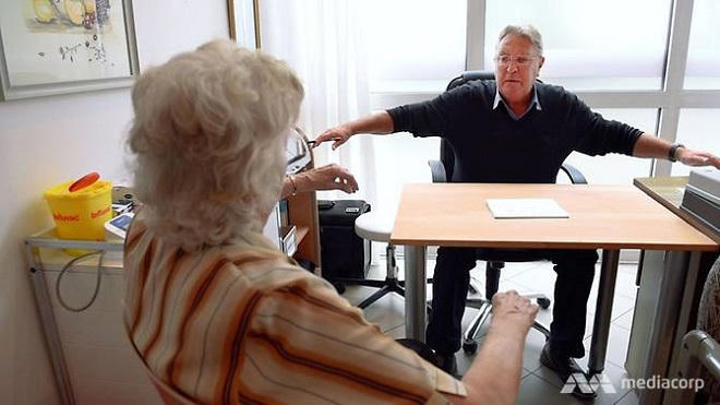 Nỗ lực phòng ngừa giúp người già thanh thản tuổi xế chiều