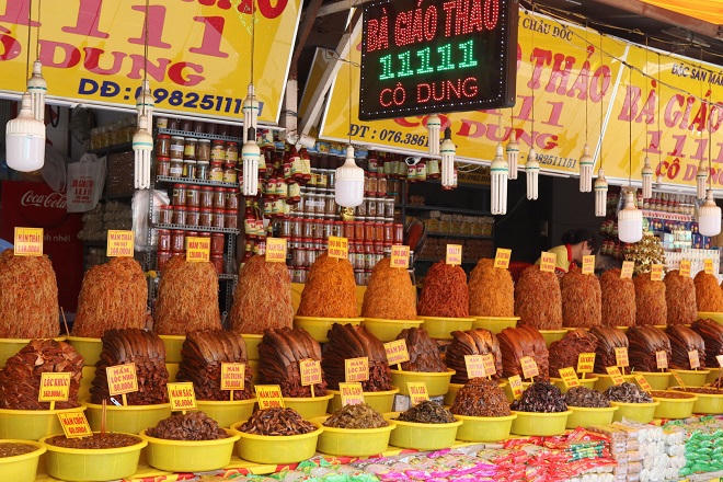 'Vương quốc mắm' miền Tây