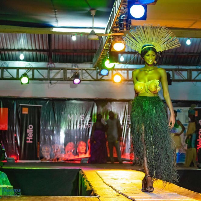 “Vương miện” cho người đẹp lỡ hẹn Hoa hậu Hoàn vũ 2018