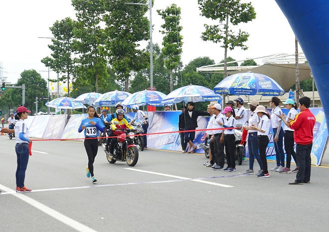 Hơn 8.000 người tham dự Giải việt dã “Chào năm mới” tranh cúp BTV - Number 1